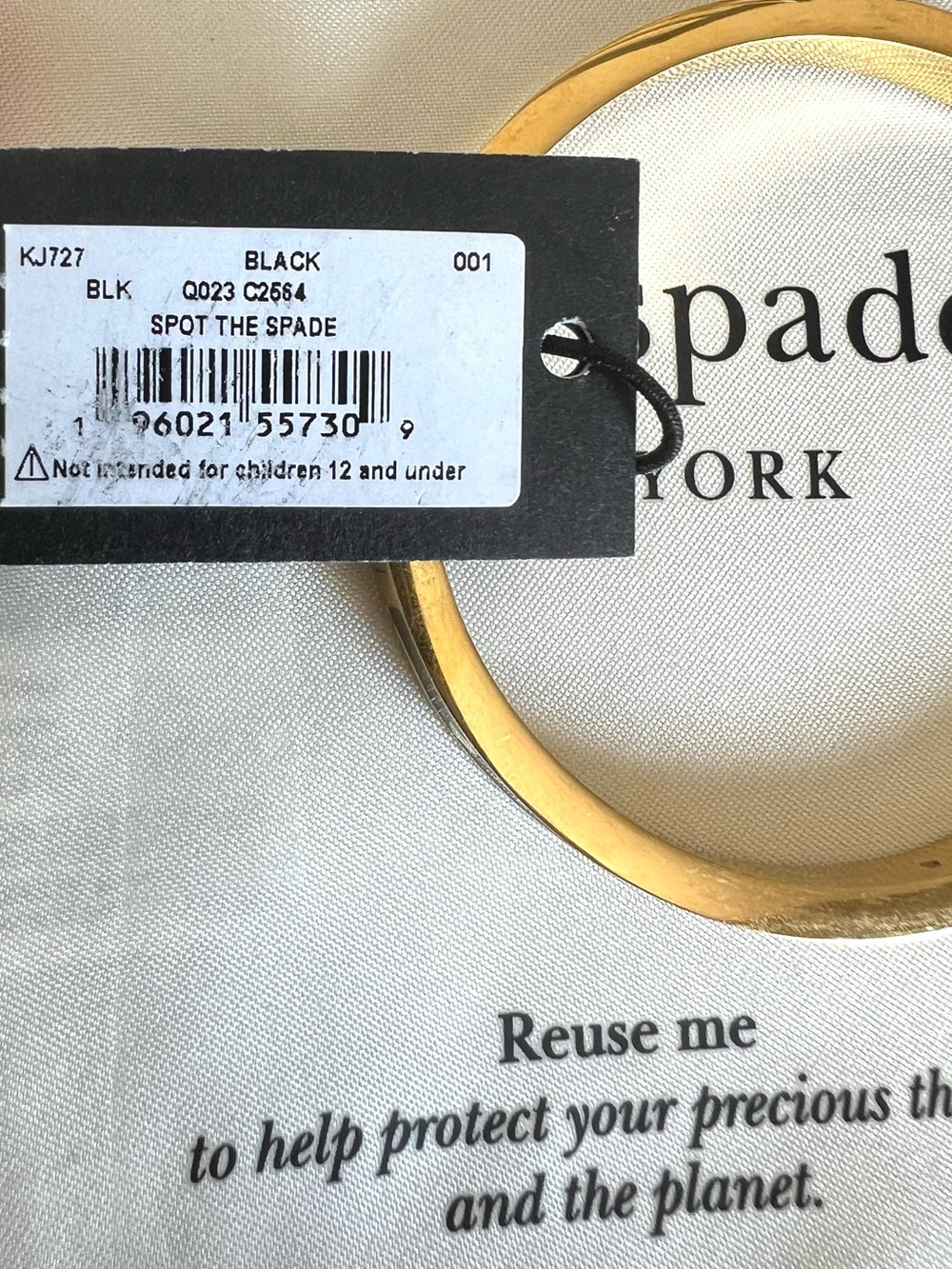 NWT Kate Spade Spot The Spade Enamel Hinged Bangle Black - Picture 4 of 12